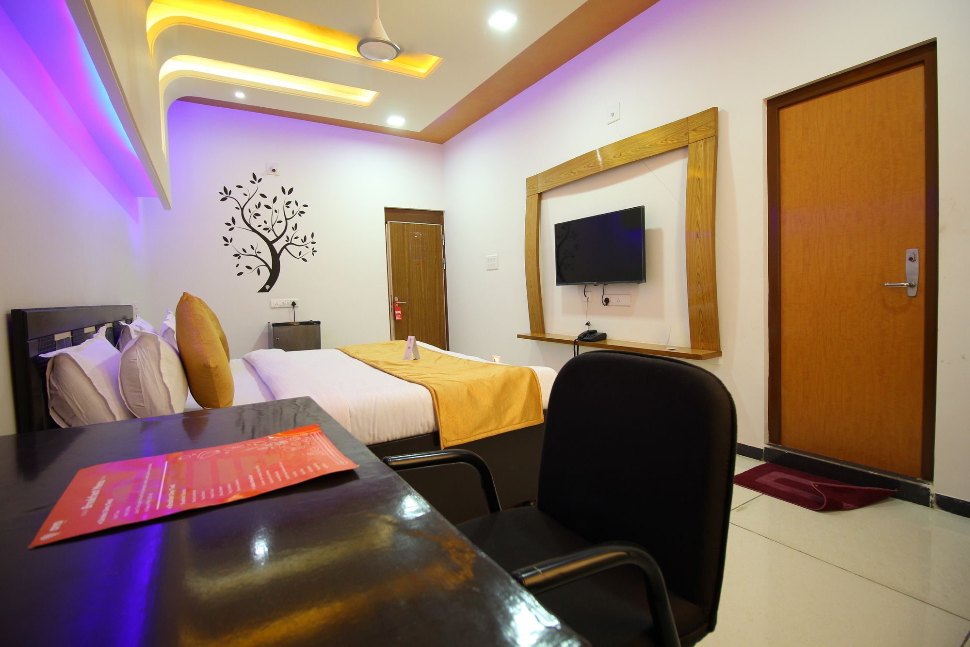 Palette- Siddharth Inn Gandhinagar Exterior photo